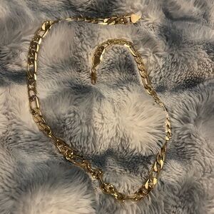 Italian Figaro Link Chain 30In 10mm width Solid 14K Ylw Gold (Est Retail $5-10k)